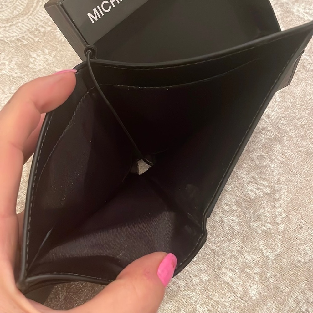 Brand New Michael Kors Genuine Leather Slim Billfold Black Men’s Andy Wallet - Picture 9 of 13